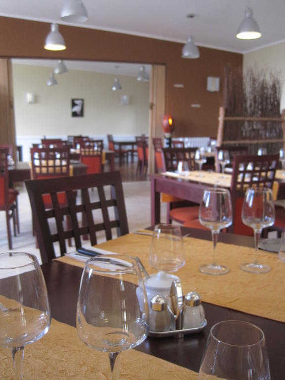 Hotel Restaurant Rive Gauche Bessines-sur-Gartempe Eksteriør bilde